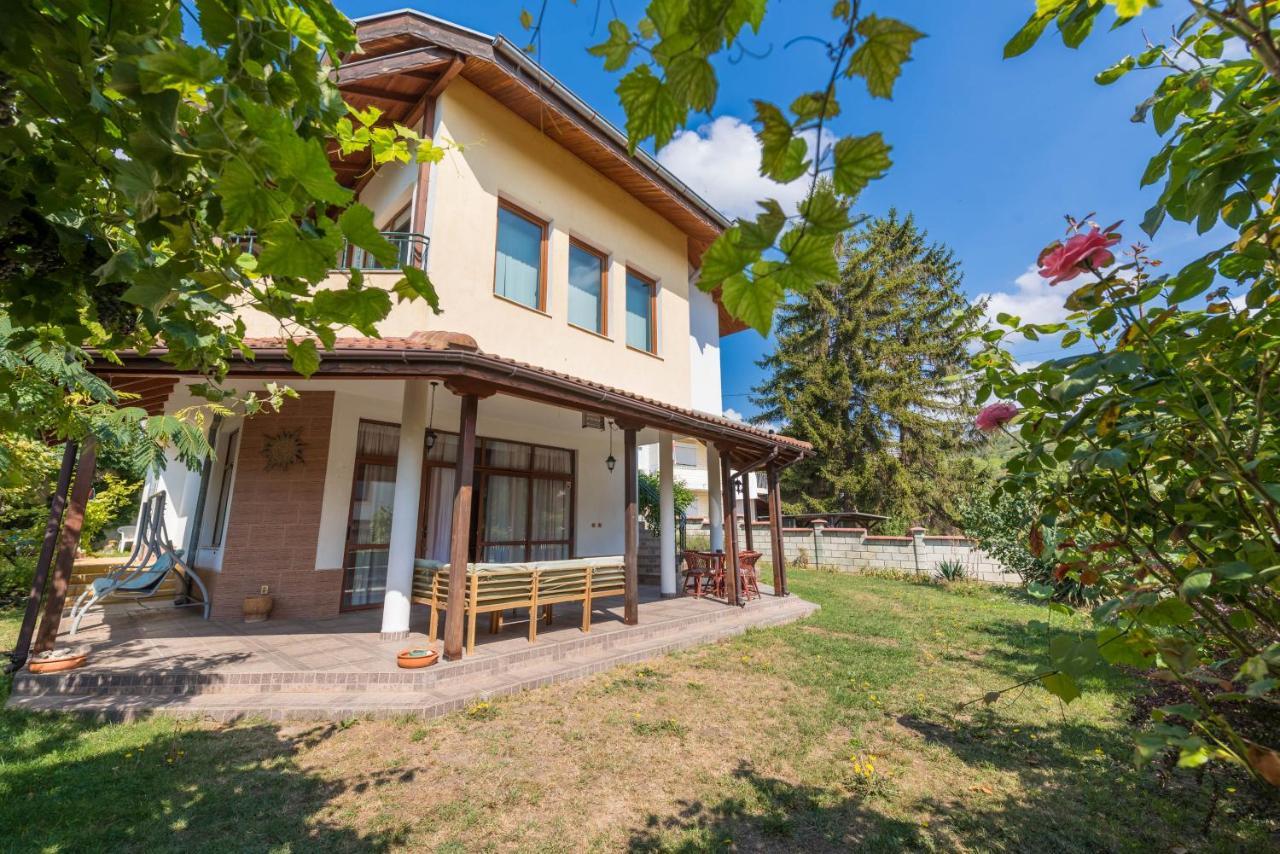 Villa Adora Balchik Exterior photo